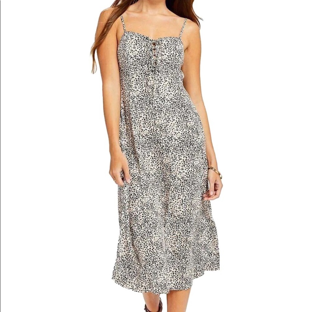 Gentle Fawn Tie Up Dress in Burgandy Print